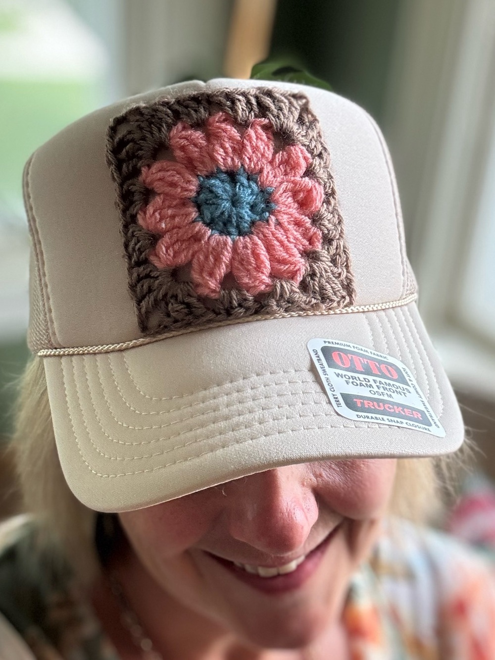 OTTO Cream Trucker Hat with Handmade Crochet Floral Granny Square Patch NWT